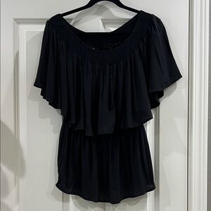 Tanoa Off the shoulder tiered black top size XS